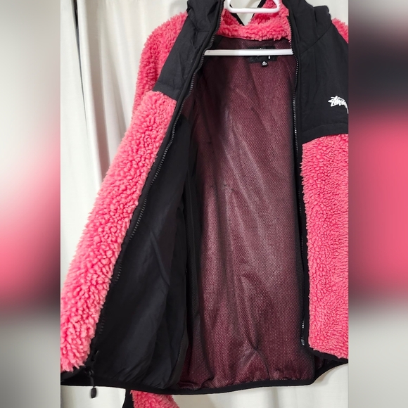 STÜSSY Sherpa Paneled Hooded Jacket Pink (Unisex) - Picture 14 of 14